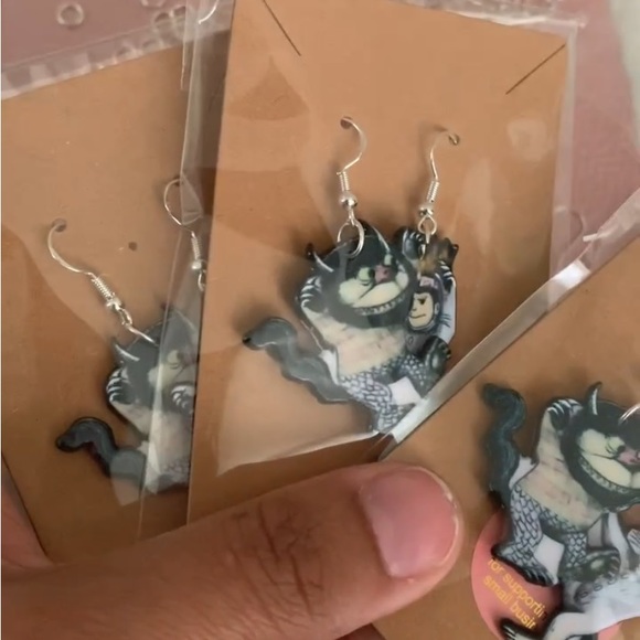 Where the wild things are earrings. Sterling silver hook. - Picture 4 of 4